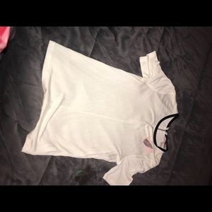 White forever 21 shirt